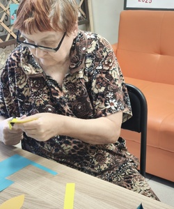 Аппликация Пчелка 1