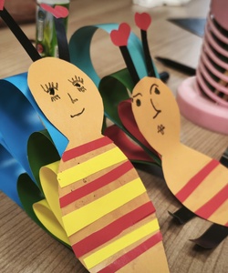 Аппликация Пчелка 4