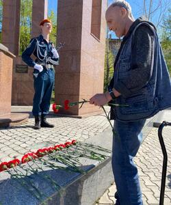 Дань уважения и памяти 2