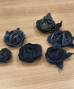 Брошь в форме цветка 4